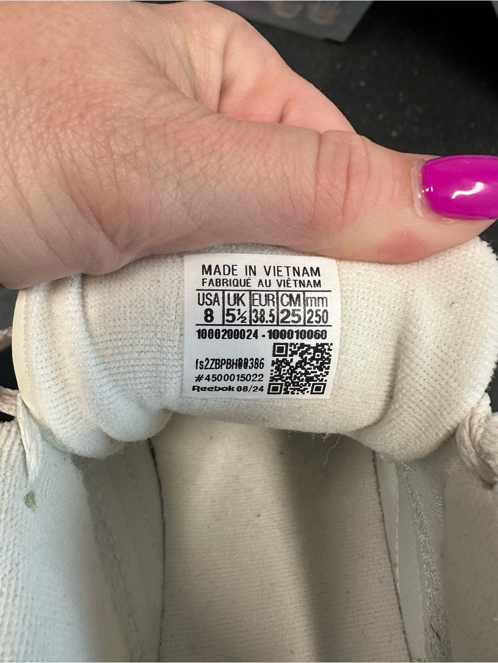 Reebok White Low-Top Leather Sneakers - Picture 2 of 5